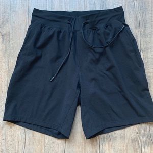 Lululemon Men’s Linerless Short 9” M
